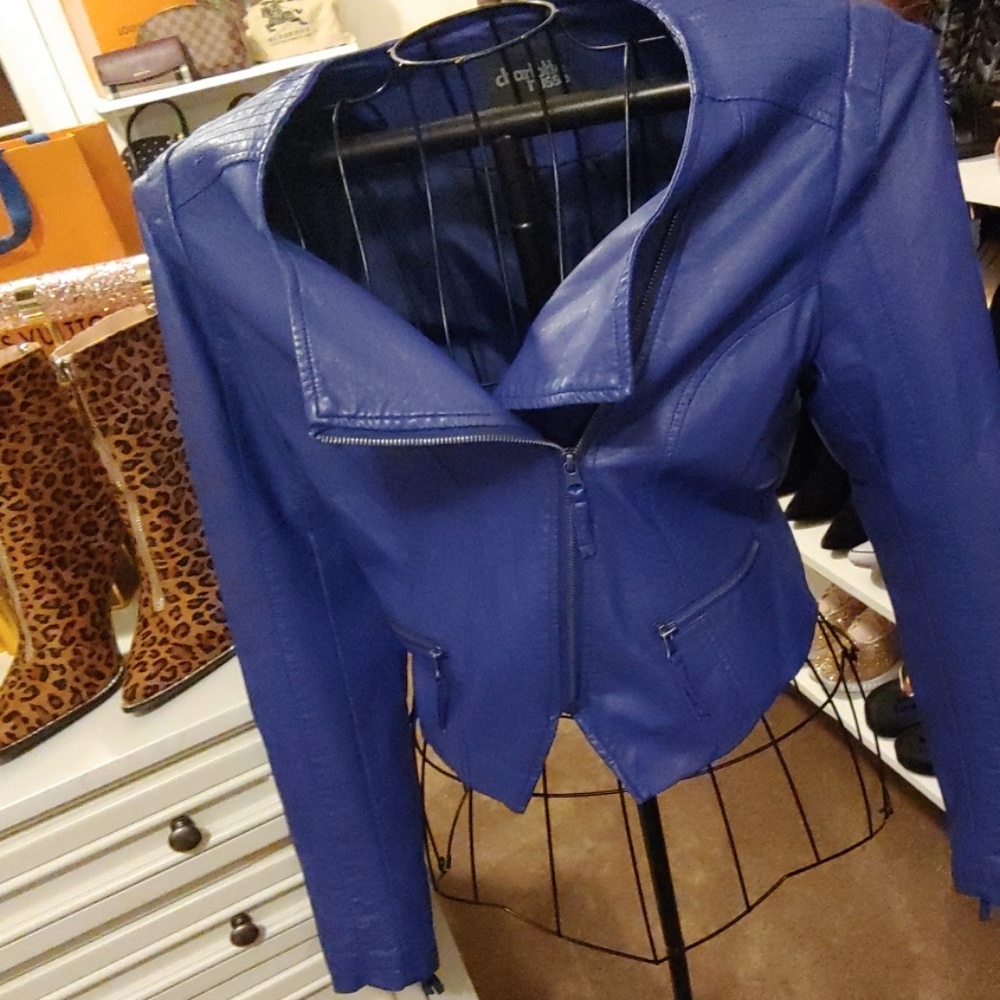 Jacket - Picture 2 of 4